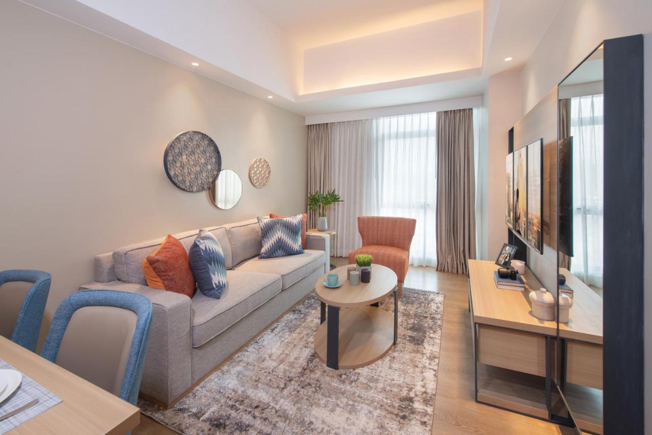 Citadines Roces Кесон-Сіті Екстер'єр фото